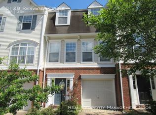 8129 Rainwater Cir, Manassas, VA 20111