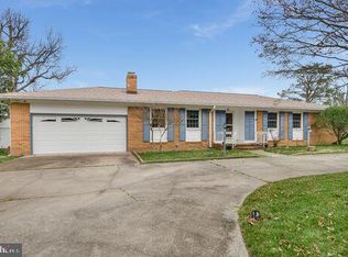 821 Taggart St, Colonial Beach, VA 22443