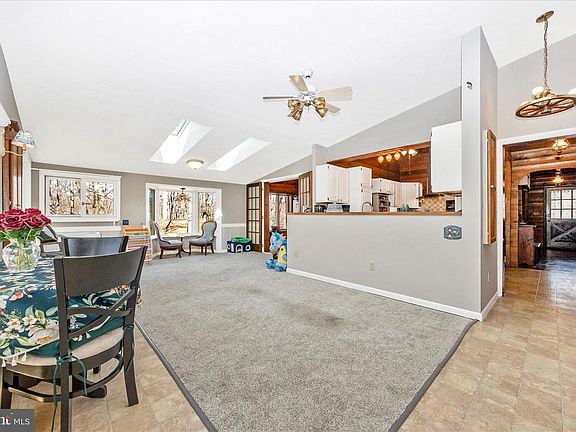 4th image of 12644 Jesse Smith Rd