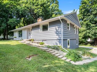 821 N Darling Ave, Fremont, MI 49412
