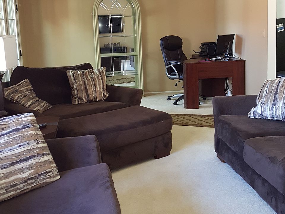 2nd image of 4103 Gloucester Dr