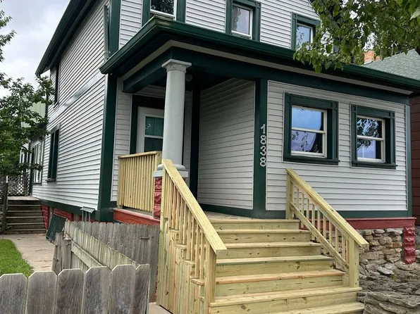 1838 wisconsin st, 1838 Wisconsin St #A, Marinette, WI 54143