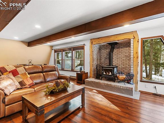 4th image of 2619 Sunnywood Ave