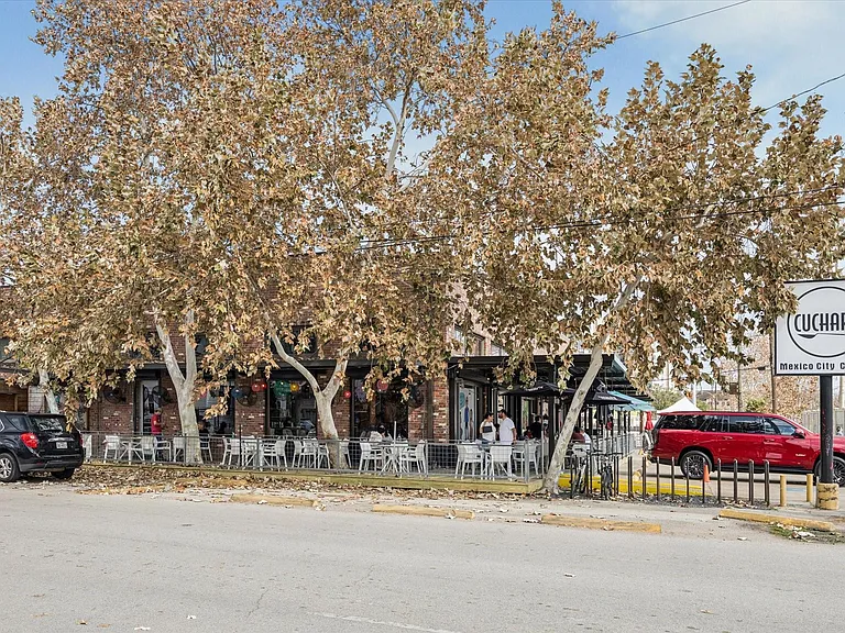 2404 Fairview Ave #C — Photo 26