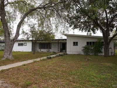 402 N 12th St, Donna, TX, 78537