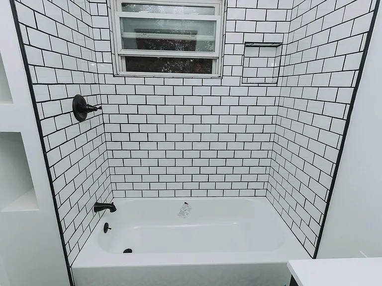 1437 Alameda Ave — Photo 11