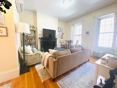 107 Pinckney Street Photo 1