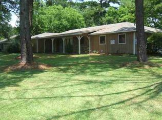 222 Brookridge Dr, Jackson, MS 39212