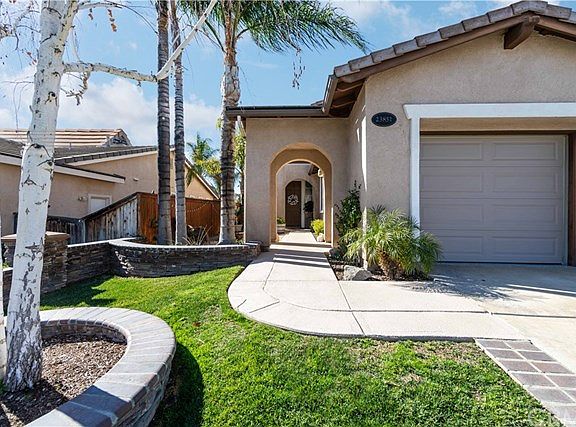 4th image of 23851 Scarlet Oak Dr