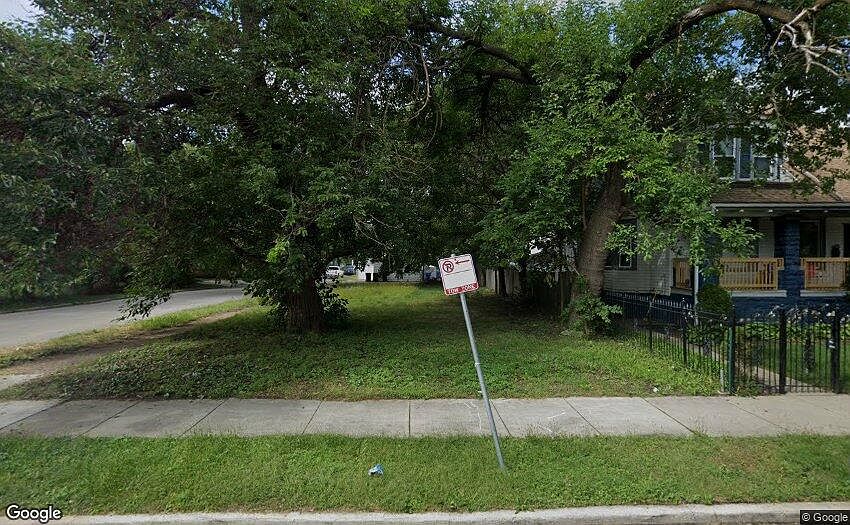 1st image of 7754 S Lowe Ave