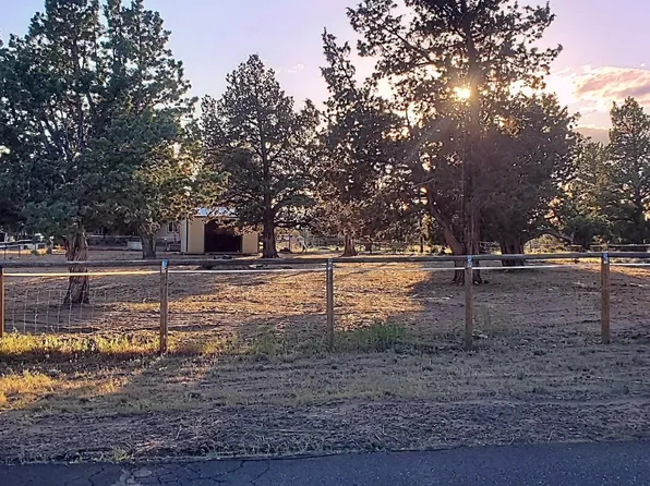 3913 SE Umatilla Loop, Prineville, OR 97754