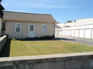 12 Wakefield St, West Warwick, RI 02893