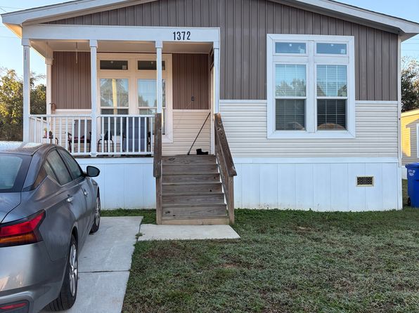 1372 Hunters Mountain Pkwy
