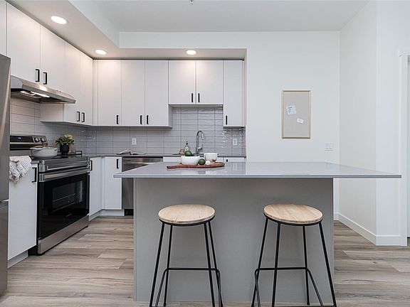 3rd image of 2390 City Gate Blvd #509