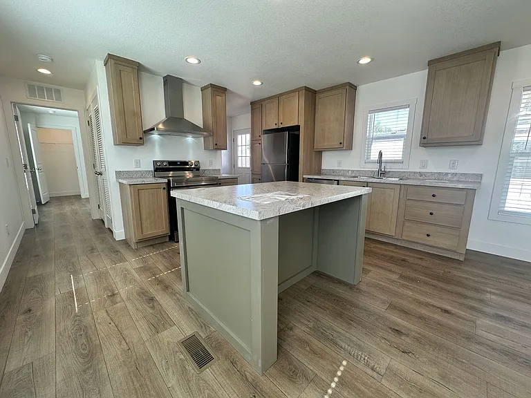 2060 N Center St #475 — Photo 5