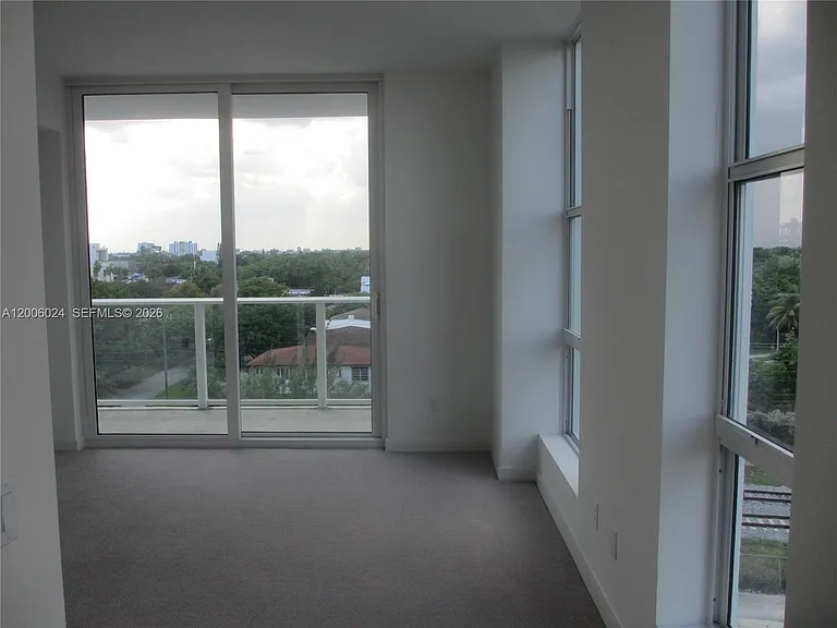 4250 Biscayne Blvd #610 — Photo 3
