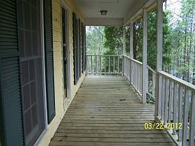 4th image of 815 Victoria Pl