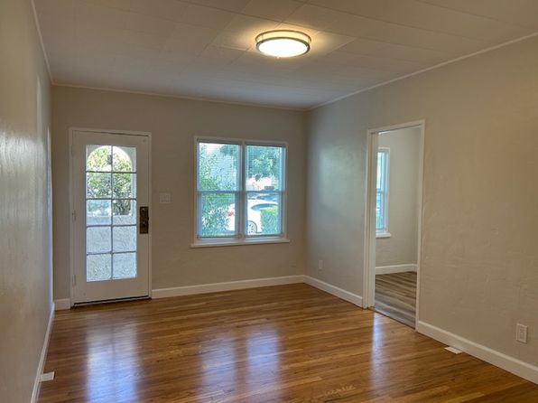 83 N Catalina St #83