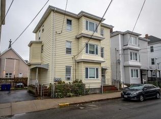 83 Flint St, Fall River, MA 02723