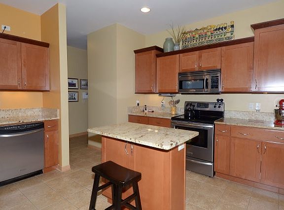 4th image of 5511 McGann Ln Unit 112