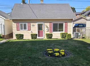 1133 S 73rd St, Milwaukee, WI 53214