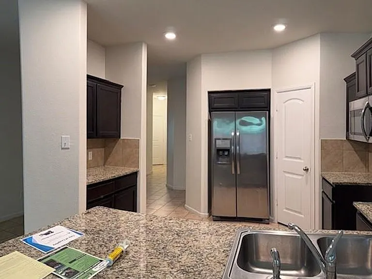 945 Loftin St — Photo 2