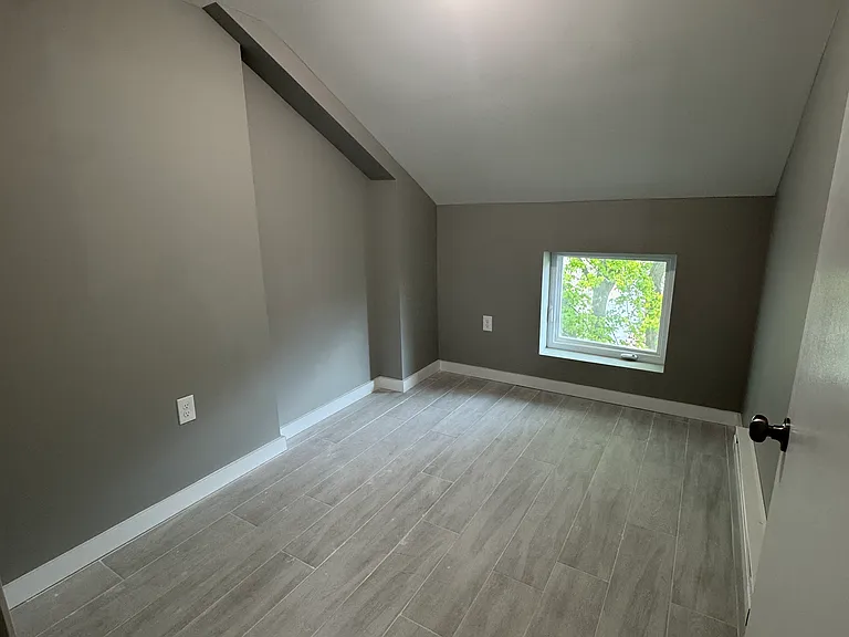 55 Lander St #2B — Photo 29