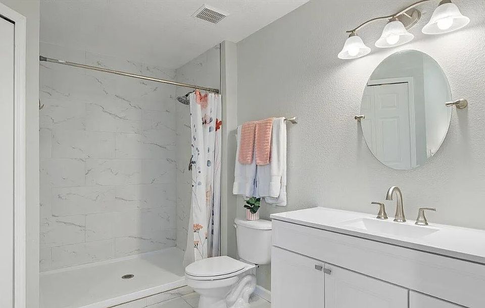 1st image of 5201 Atlantic Blvd Unit 3