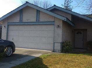 5039 W Chestnut Ave, Visalia, CA 93277