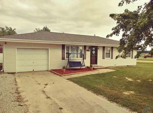 1019 E Lane St, La Monte, MO 65337