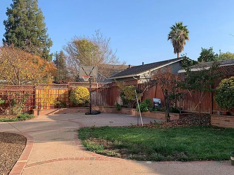954 Summerleaf Dr — Photo 16