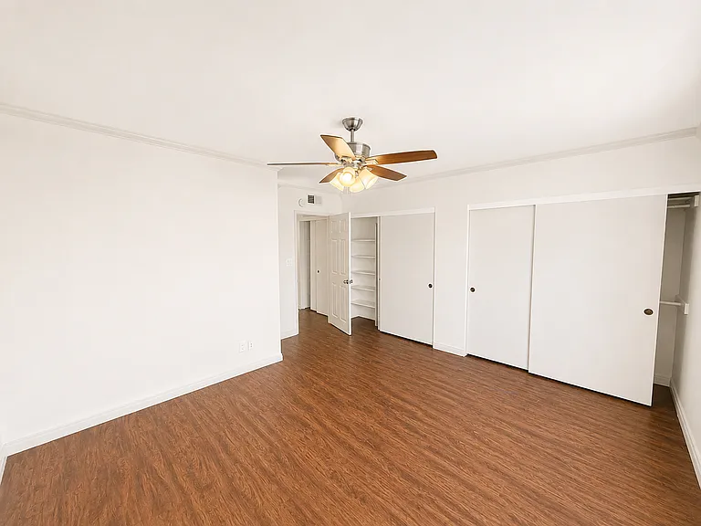 6821 Alvarado Rd #4 — Photo 9