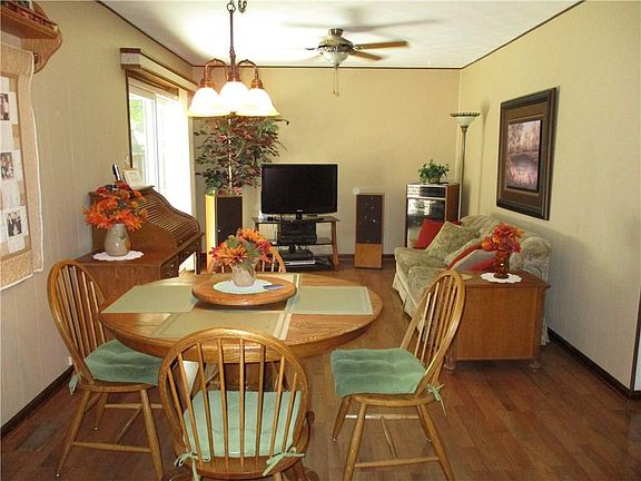 3rd image of 822 Aberdeen Dr