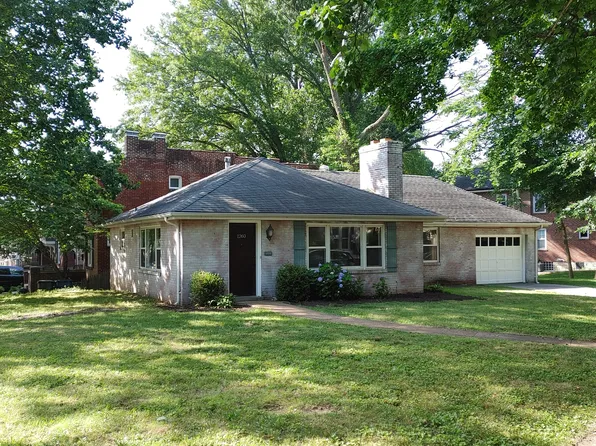 1260 Boland Pl, Saint Louis, MO 63117