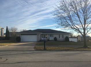 9321 Elm Ave, Mokena, IL 60448