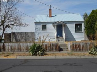 307 E Ridgeway Ave, Hermiston, OR 97838