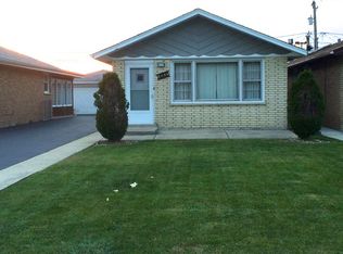 8446 Austin Ave, Burbank, IL
