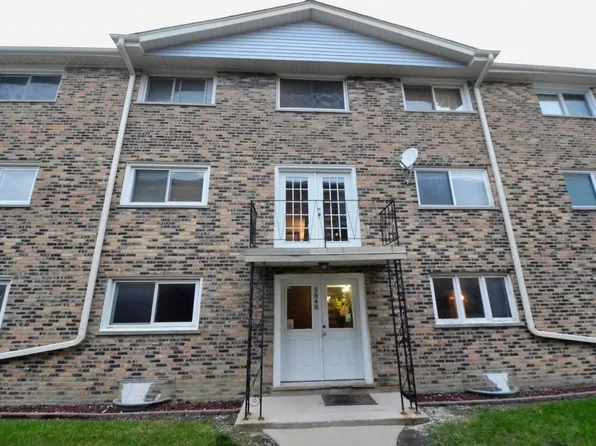 5848 W 76th Pl Unit 202, Burbank, IL 60459