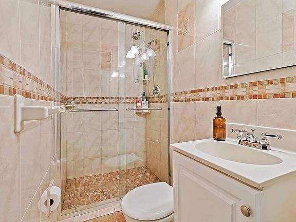 3rd image of 88-29 155th Ave APT 2D
