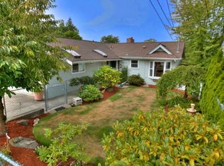 11049 19th Ave SW, Seattle, WA 98146