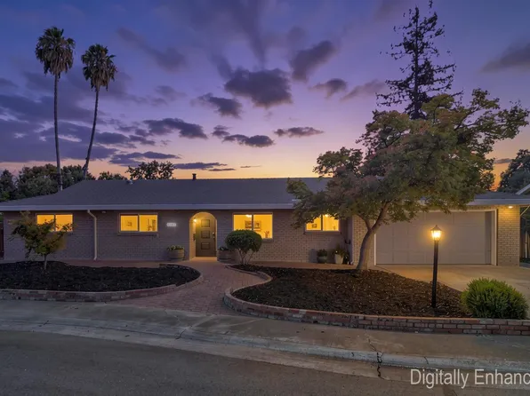 9101 Plaza Park Dr, Elk Grove, CA 95624