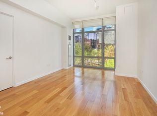310 W 52nd St APT 3D, New York, NY 10019