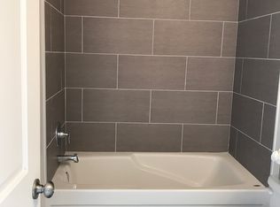 541 59th St NE, Washington, DC 20019