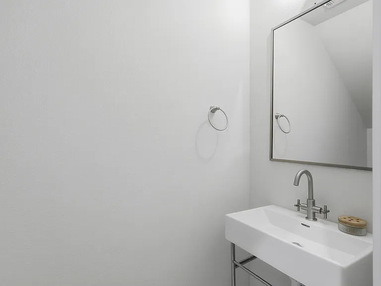 5264 Texas St — Photo 5