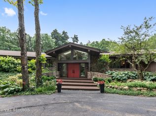 10515 Deerpath Rd, Woodstock, IL 60098