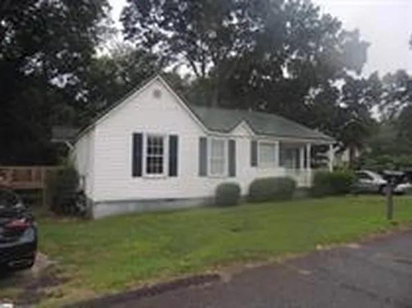 6 S Green St #B, Williamston, SC 29697