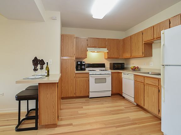2nd image of 891 Central Ave APT 333