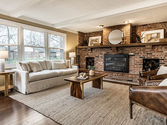 5th image of 104 Elderberry Cir