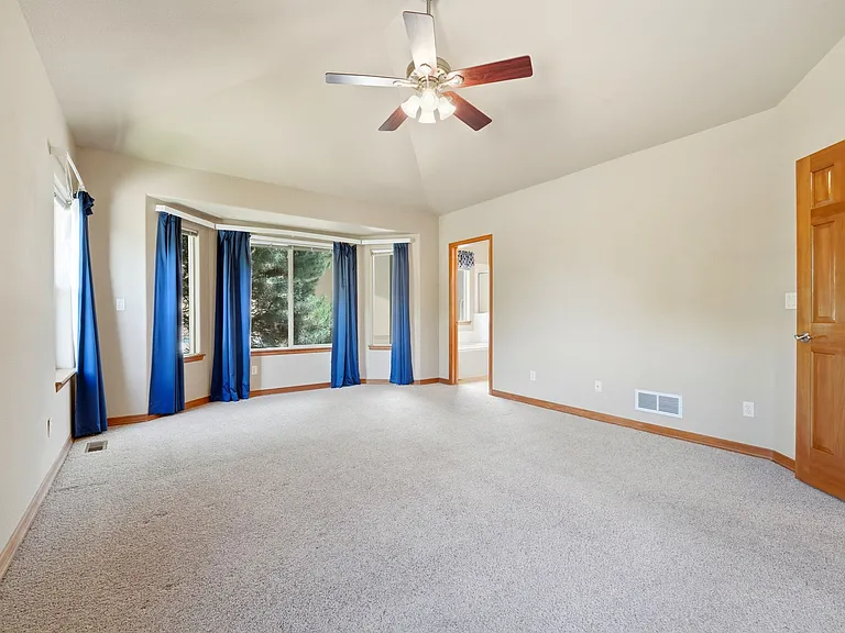 1630A Oakmont Dr — Photo 23