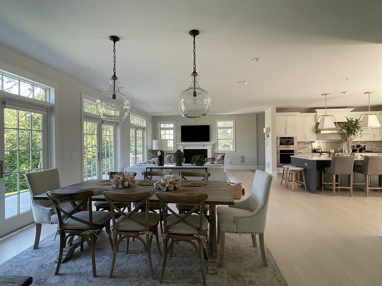 Recently Constructed East Hampton Rental by Three Mile Harbor — Photo 2